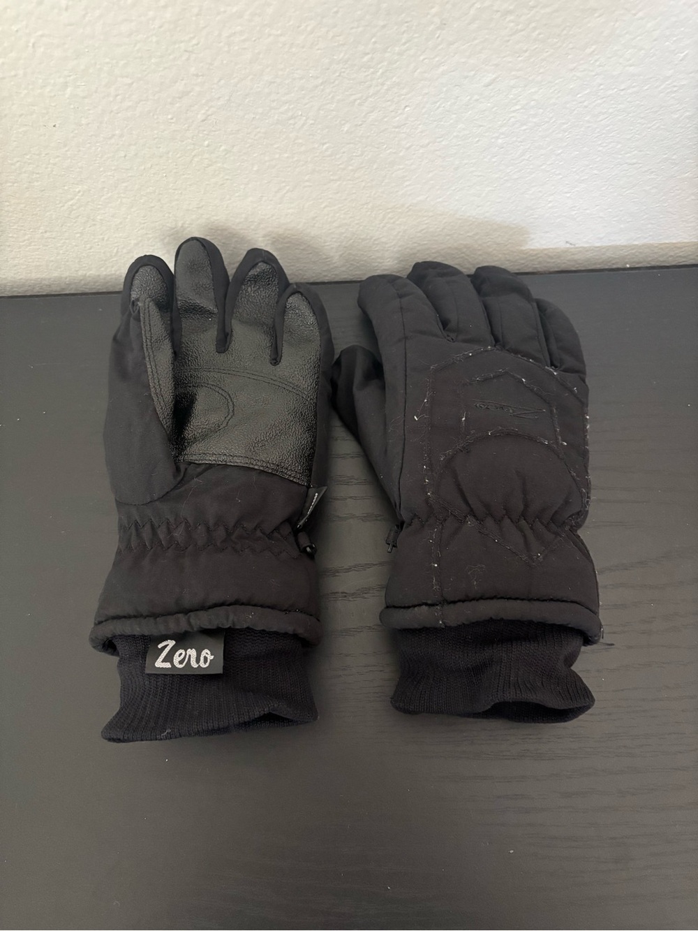 Zero Outdoor Snow Gloves Women’s Medium